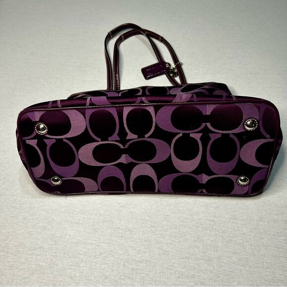 Coach Signature Purple Jacquard Shoulder Bag Tote – Leather Trim, Size: Large - Picture 5 of 12